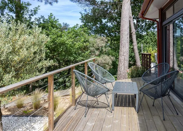 Bousquet Vue Exceptionnelle Nyaraló *